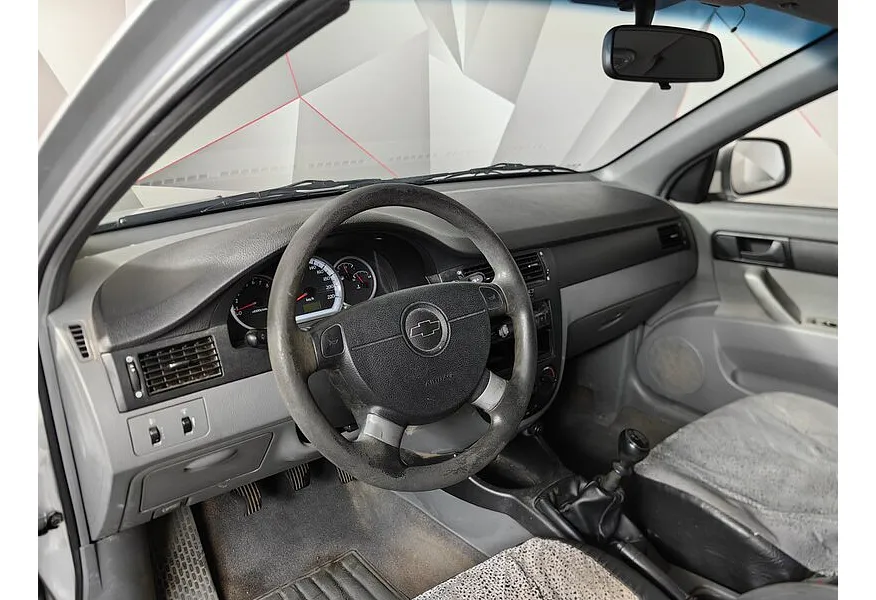 Chevrolet Lacetti 1.4 MT (95 л.с.) Серебристый в АВИЛОН. Слайд №16