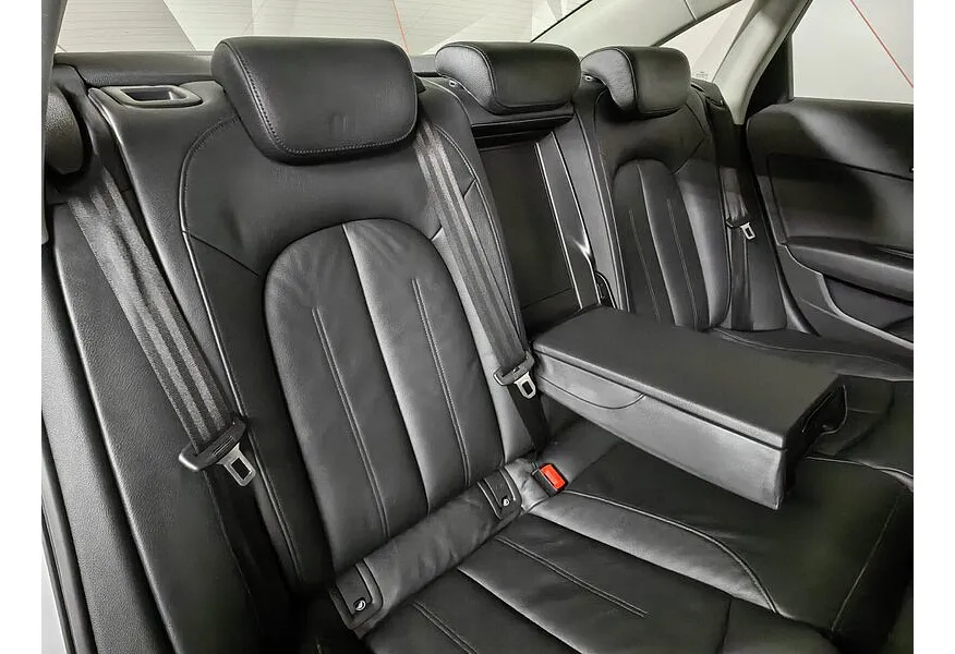 Audi A6 2.0 TFSI multitronic (180 л.с.) Серебристый в АВИЛОН. Слайд №17