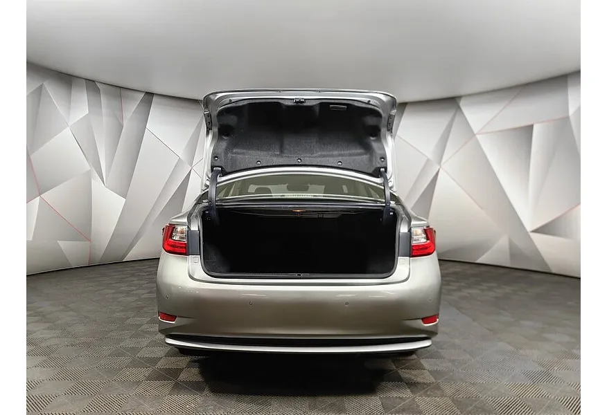 Lexus ES 200 AT (150 л.с.) Серый в АВИЛОН. Слайд №12