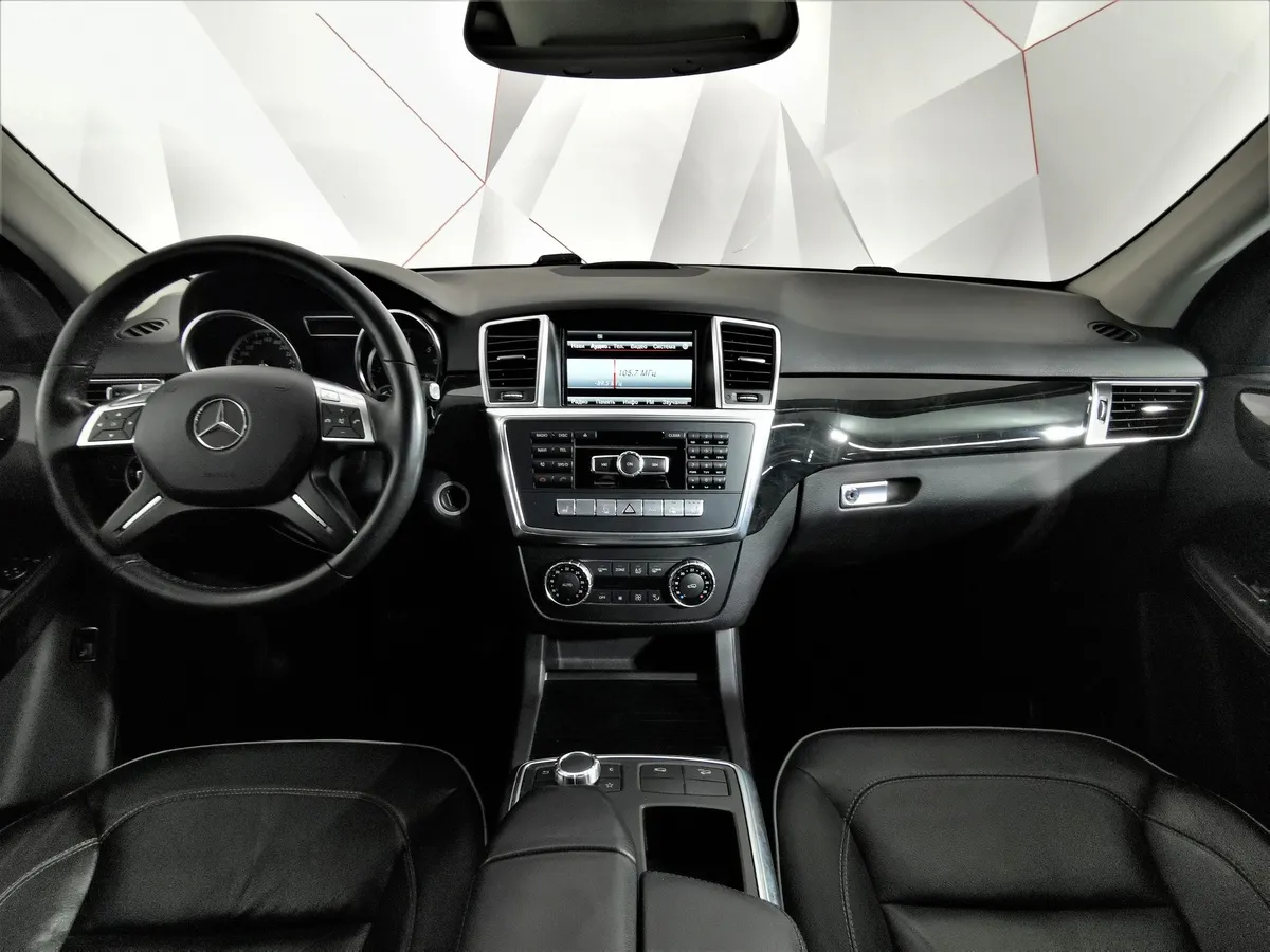 Mercedes-Benz M-Класс ML 350 BlueTEC 7G-Tronic Plus 4Matic (249 л.с.) Черный в АВИЛОН. Слайд №13