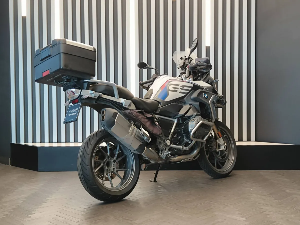 BMW Motorrad R 1250 GS R 1250 GS 1254 см³ (136) 1254 Белый в АВИЛОН. Слайд №7