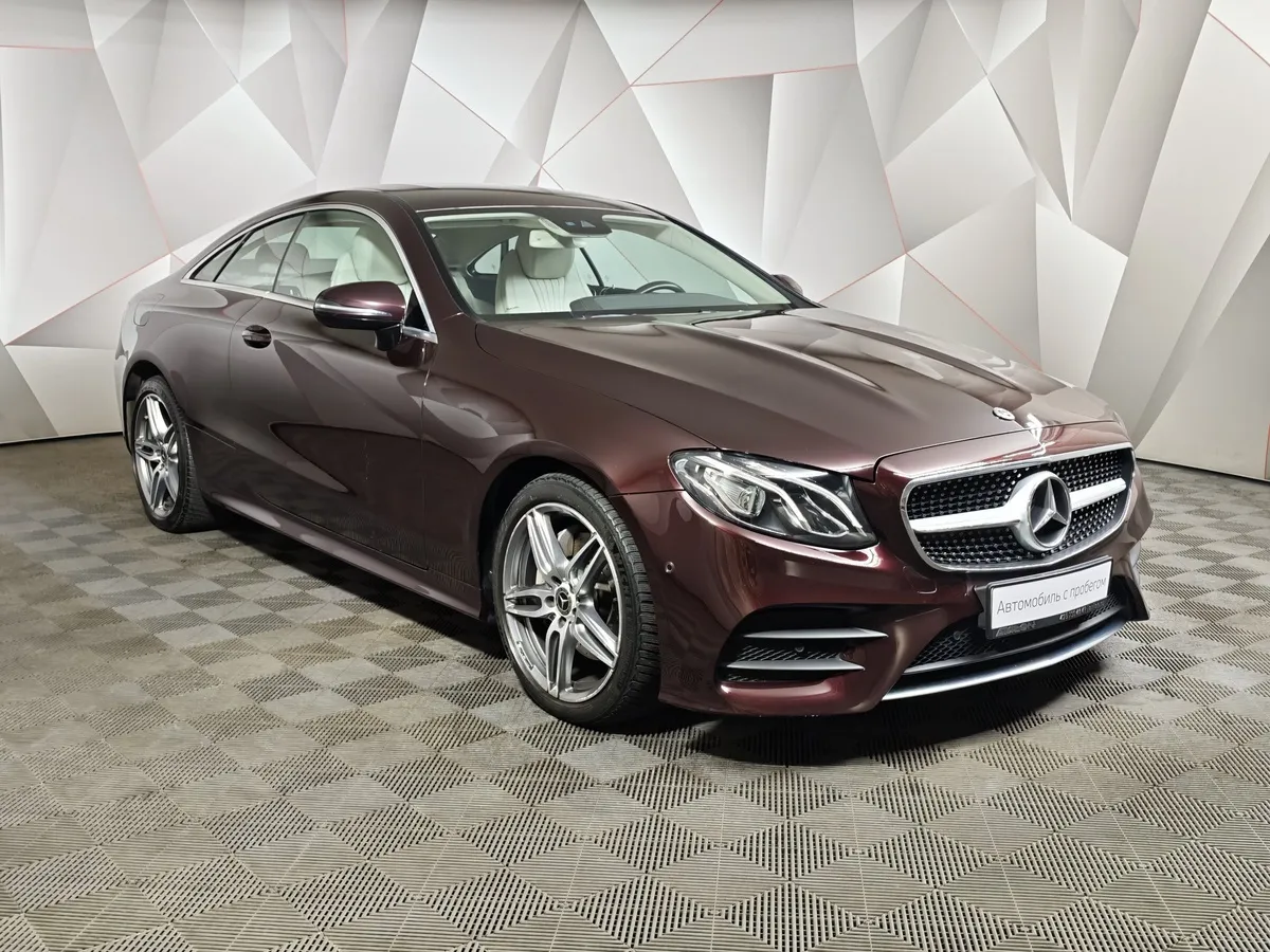 Mercedes-Benz E-Класс E 200 4MATIC G-TRONIC (184 л.с.) Sport Красный в АВИЛОН. Слайд №3