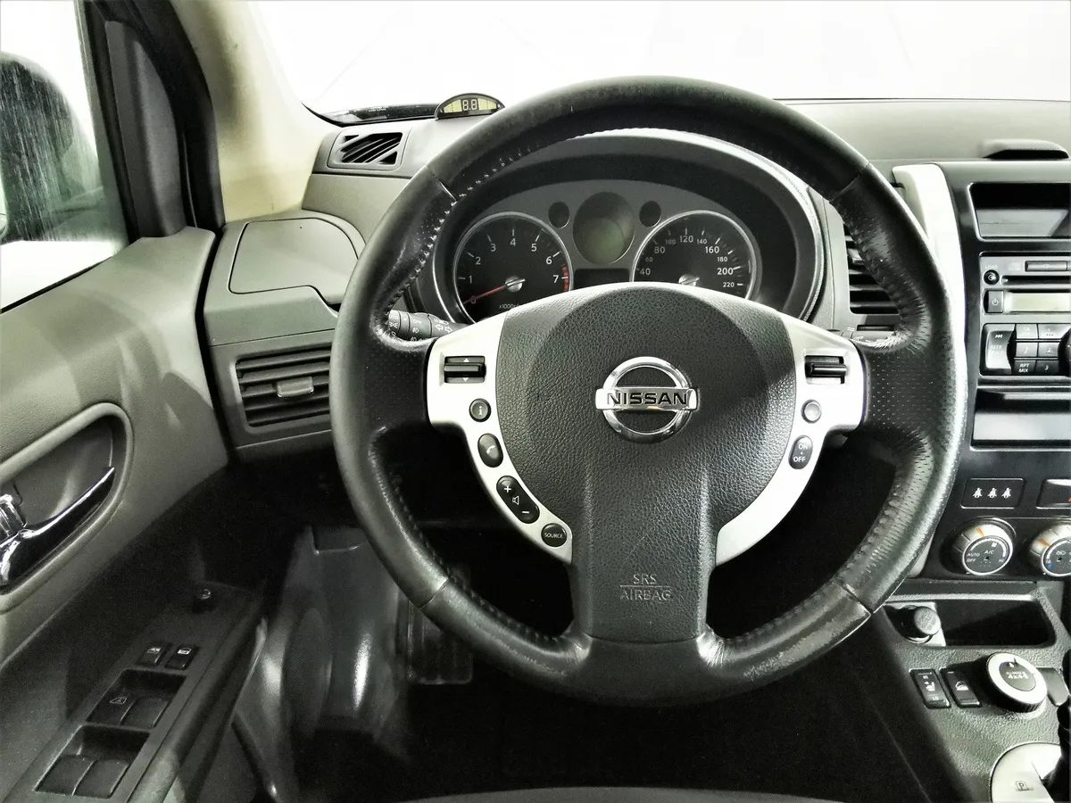 Nissan X-Trail 2.0 CVT AWD (141 л.с.) Черный в АВИЛОН. Слайд №19