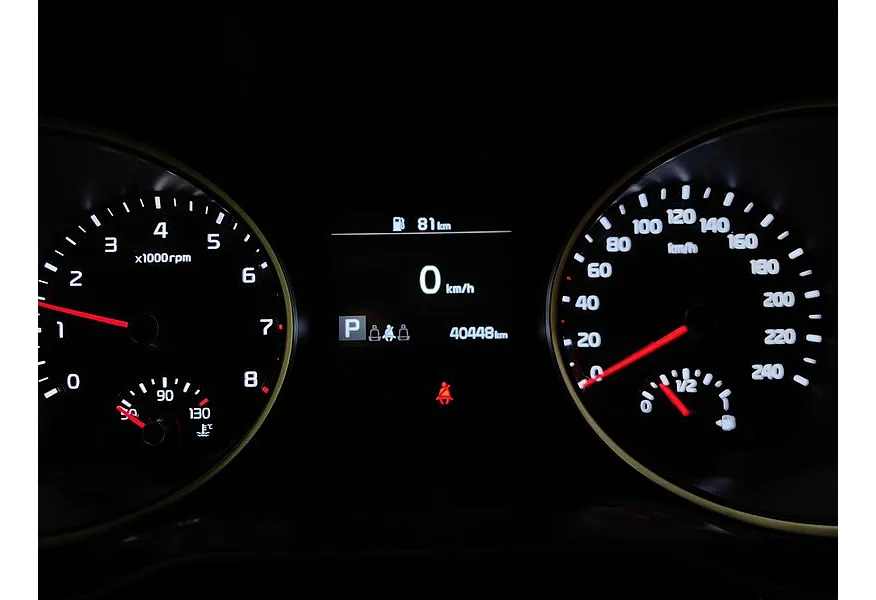 Kia Ceed 1.6 AT (130 л.с.) Luxe Черный в АВИЛОН. Слайд №18