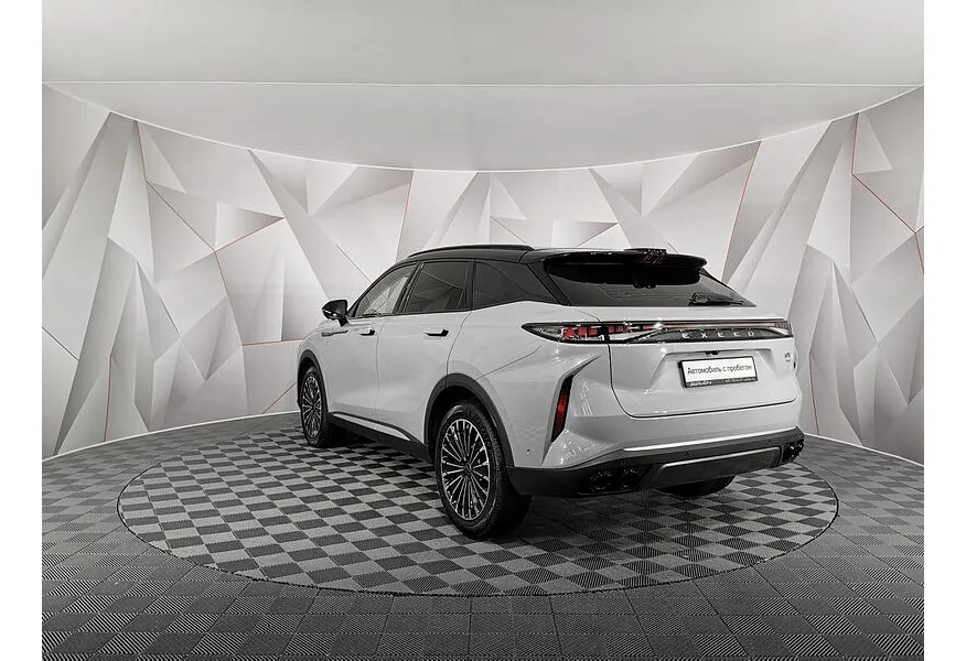 EXEED RX 2.0T 8AT 4WD (249 л.с.) Flagship Серый в АВИЛОН. Слайд №4