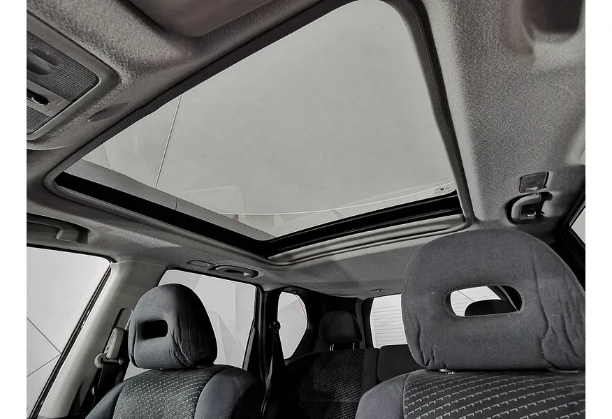 Nissan X-Trail 2.0 CVT AWD (141 л.с.) Черный в АВИЛОН. Слайд №21