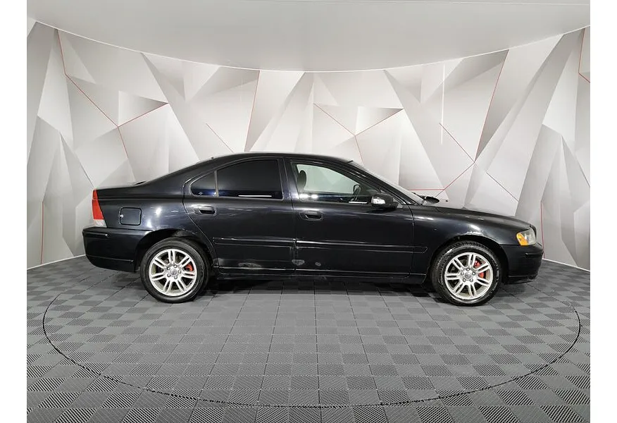 Volvo S60 2.4 AT (140 л.с.) Черный в АВИЛОН. Слайд №4
