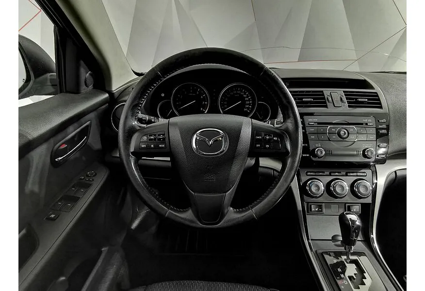 Mazda 6 2.0 AT (147 л.с.) Черный в АВИЛОН. Слайд №20