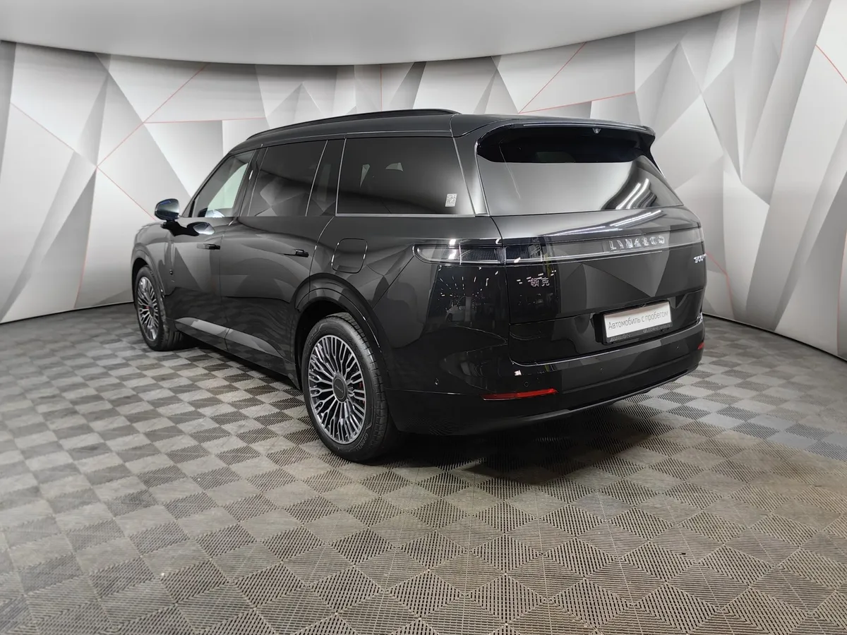 Lynk & Co 900 2.0 AT 4WD (884 л.с.) Discovery Черный в АВИЛОН. Слайд №4