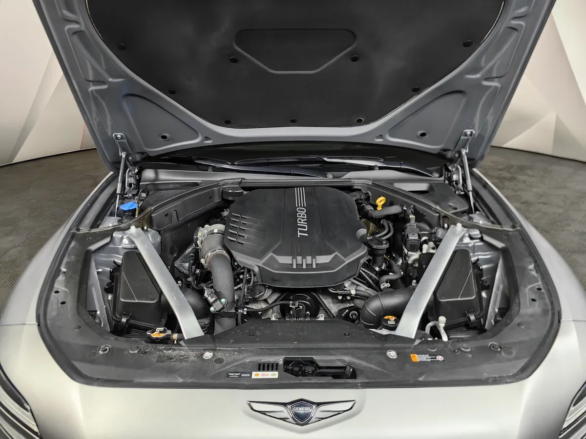 Genesis G70 3.3 T-GDI AT AWD (370 л.с.) Ultimate Серый в АВИЛОН. Слайд №11