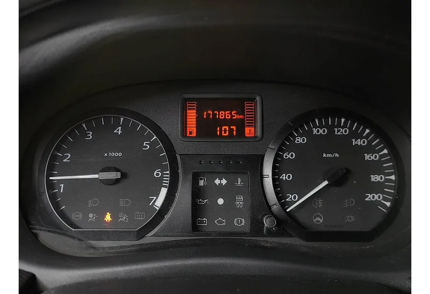 LIVE. Слайд №16