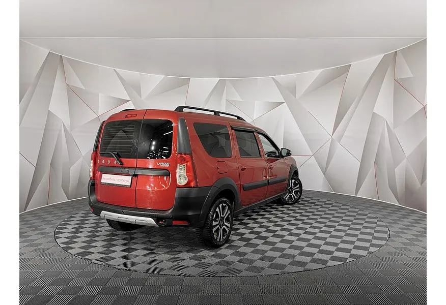 ВАЗ (Lada) Largus 1.6 MT 16 кл (5 мест) (106 л.с.) KS045-52-X00 Luxe Красный в АВИЛОН. Слайд №2