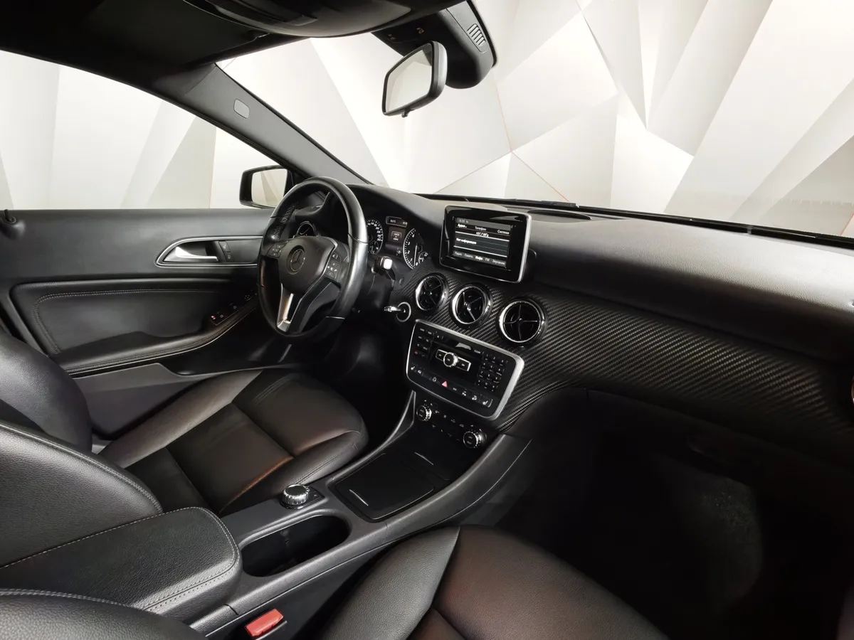 Mercedes-Benz GLA 250 7G-DCT 4MATIC (211 л.с.) Особая серия Фиолетовый в АВИЛОН. Слайд №13