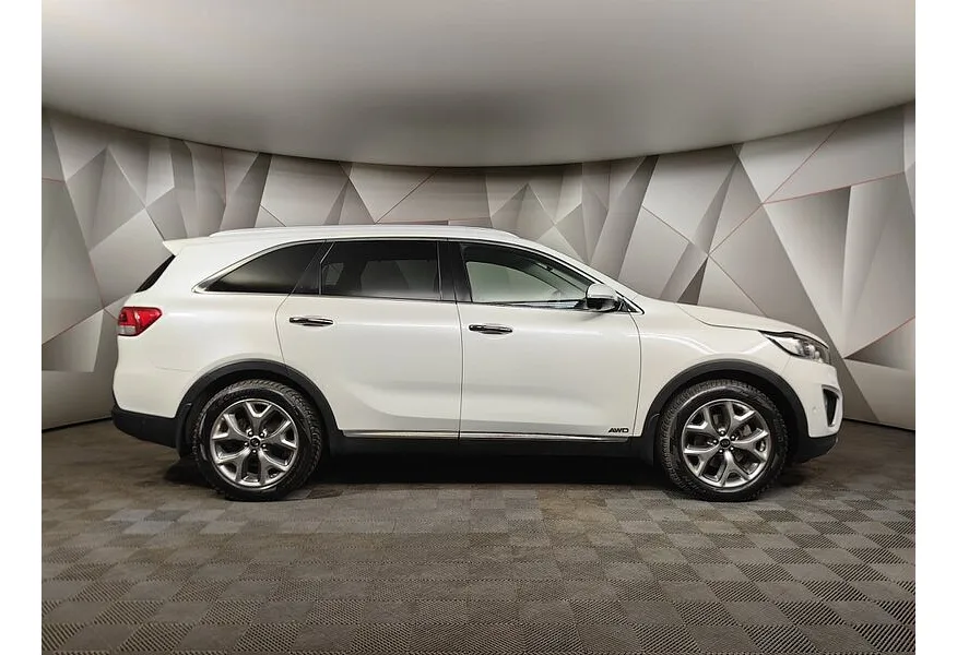 Kia Sorento 2.2 D AT AWD (5 мест) (200 л.с.) Premium Белый в АВИЛОН. Слайд №6