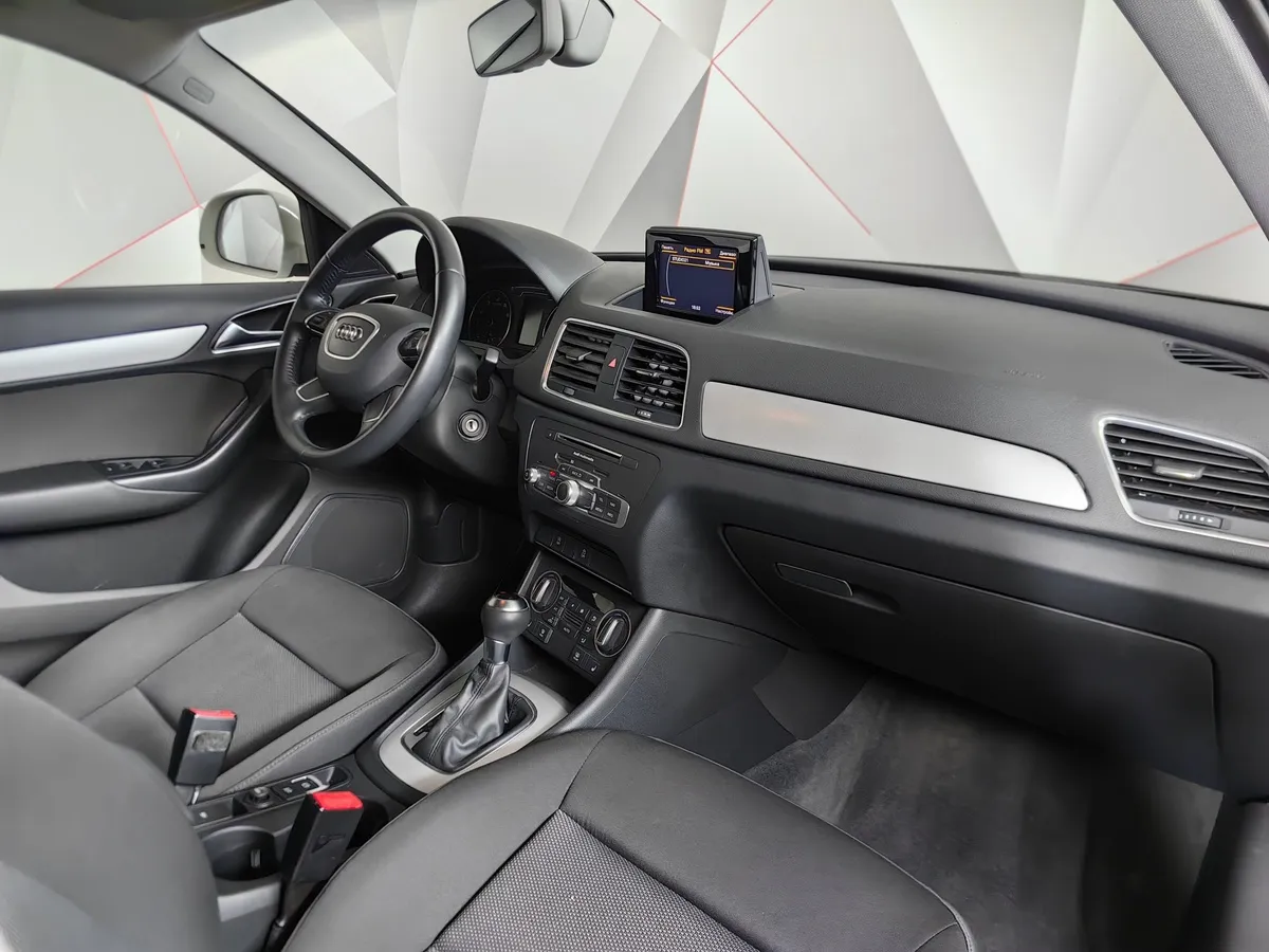 Audi Q3 1.4 TFSI S tronic (150 л.с.) Белый в АВИЛОН. Слайд №13