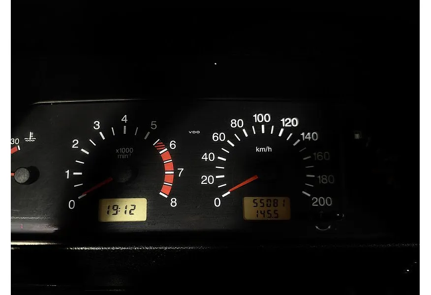 LIVE. Слайд №19