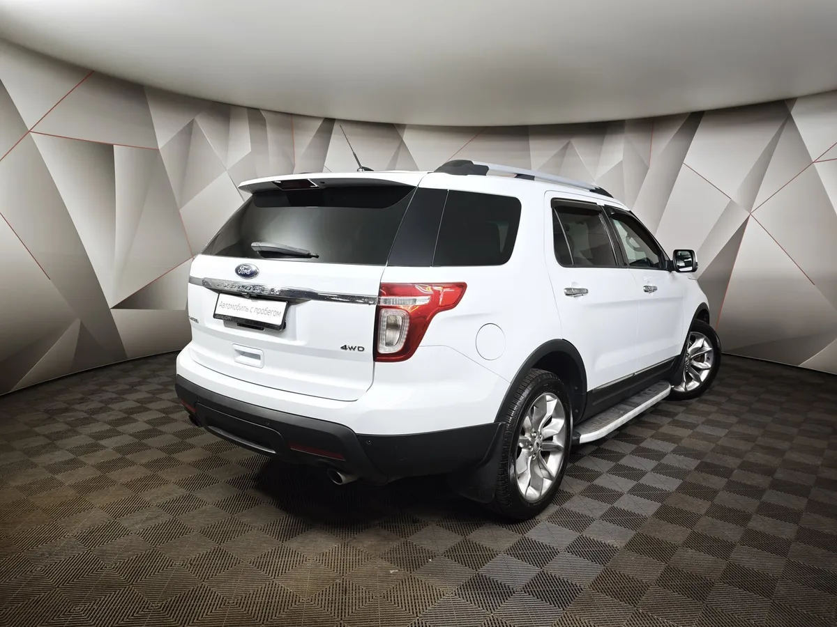 Ford Explorer 3.5 SelectShift 4WD (294 л.с.) Белый в АВИЛОН. Слайд №2