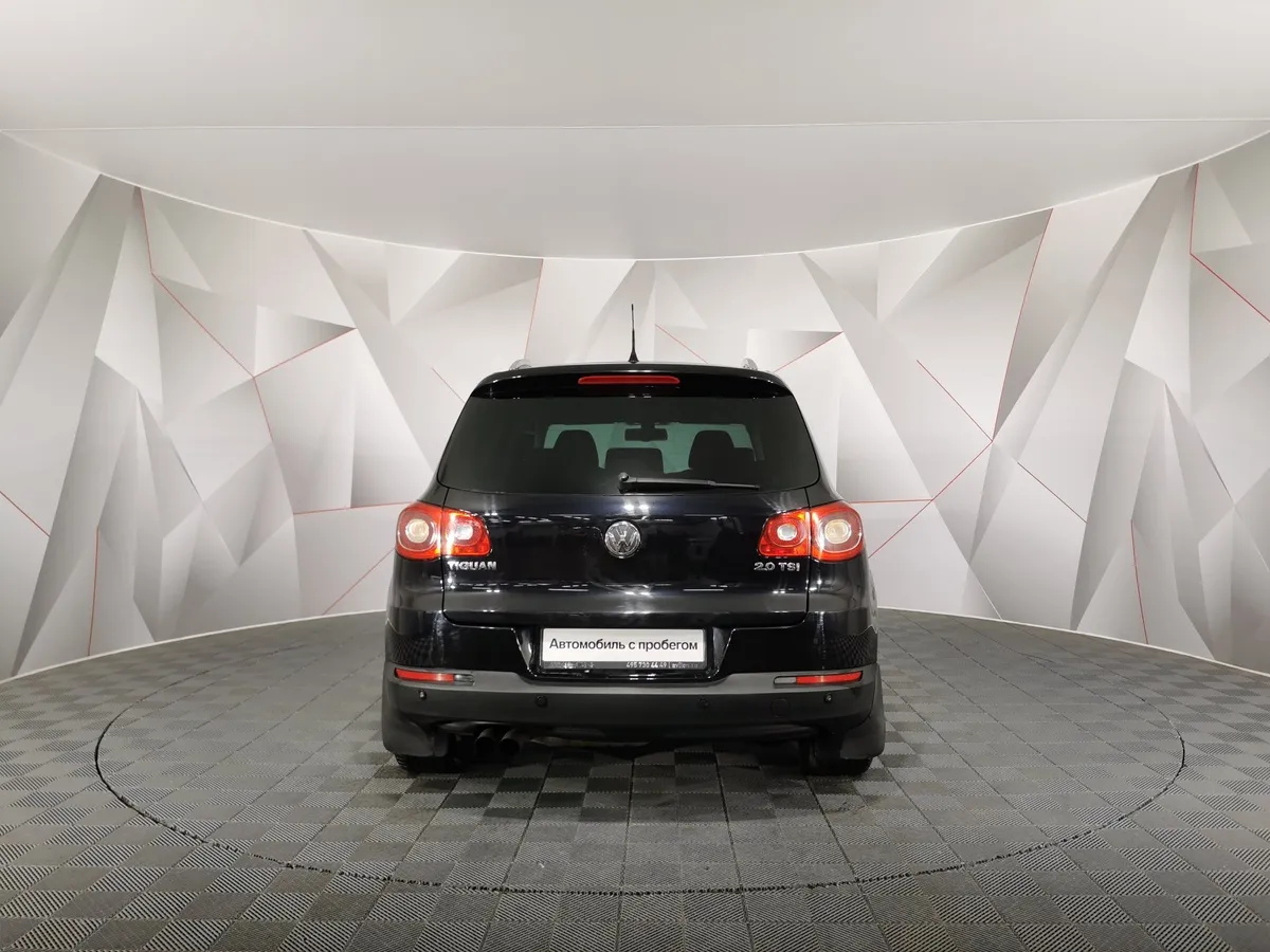 Volkswagen Tiguan 2.0 TSI 4Motion AT (170 л.с.) Track & Field Черный в АВИЛОН. Слайд №8