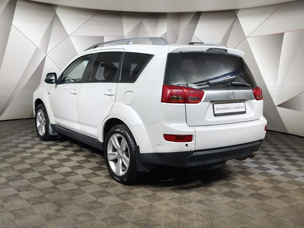 Peugeot 4007 2.0 CVT 4x4 (147 л.с.) Белый в АВИЛОН. Слайд №4
