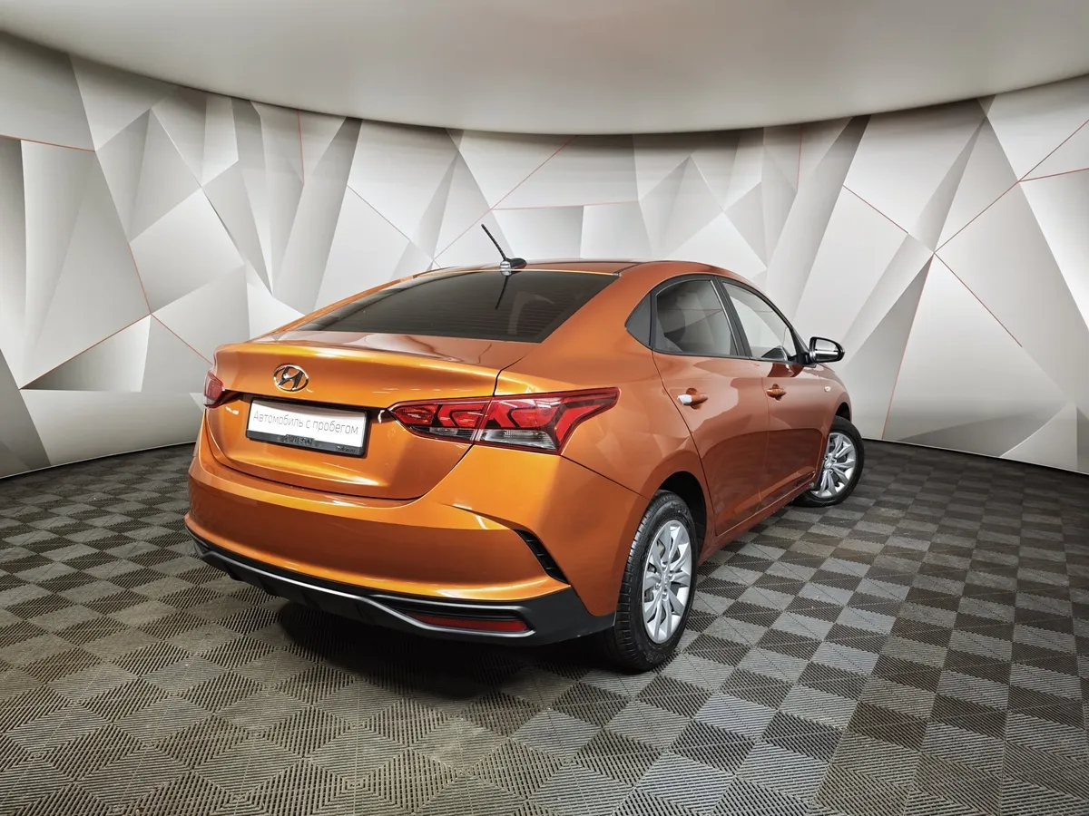 Hyundai Solaris 1.6 AT (123 л.с.) Active Plus Белый в АВИЛОН. Слайд №2