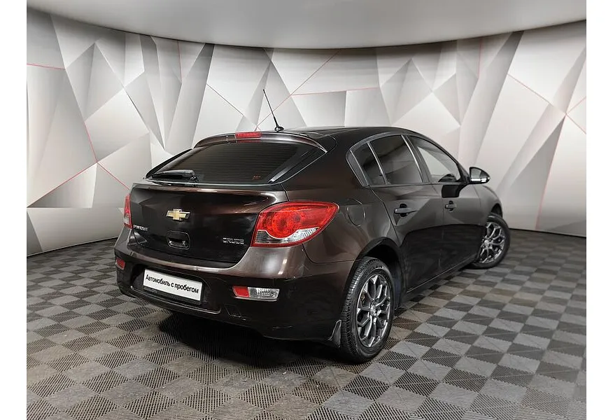 LIVE. Слайд №8