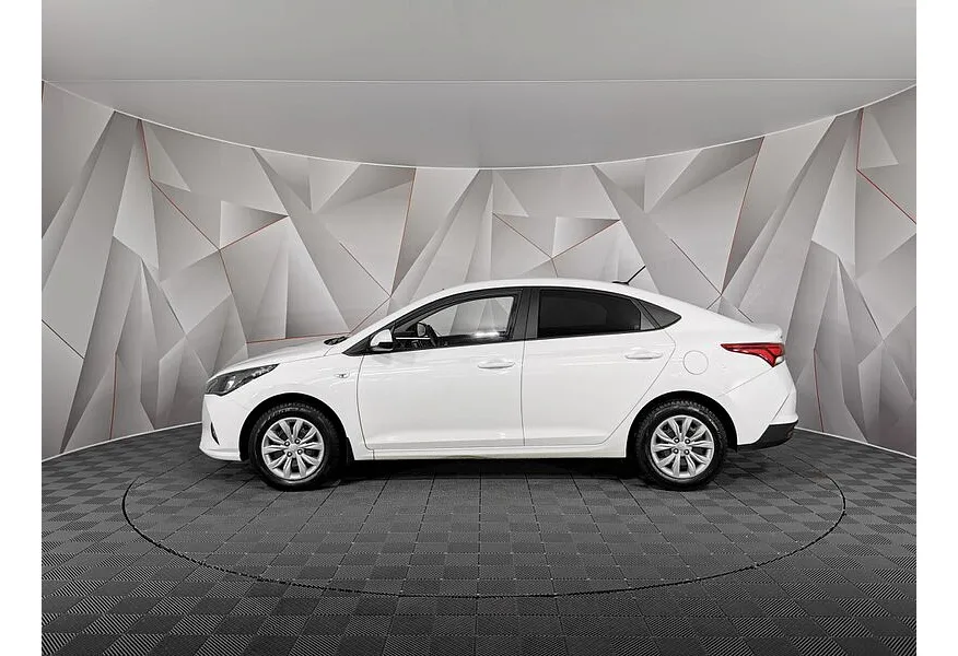 Hyundai Solaris 1.6 AT (123 л.с.) Comfort Белый в АВИЛОН. Слайд №5