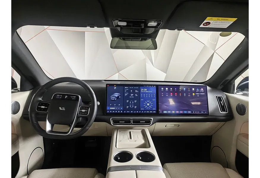 Li Auto L6 1.5 AT 4WD (150 л.с.) Max Черный в АВИЛОН. Слайд №13