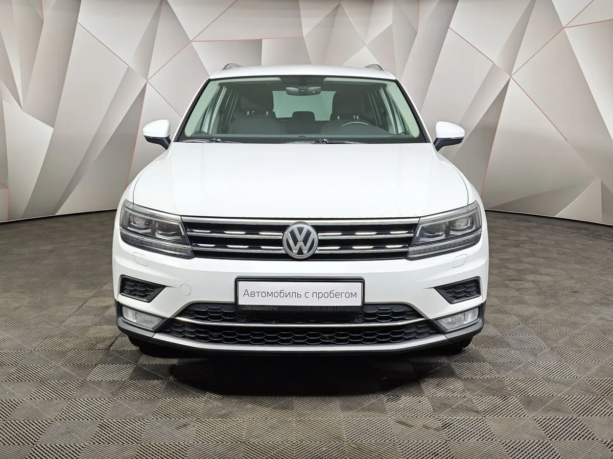 Volkswagen Tiguan 2.0 TSI 4Motion AT (180 л.с.) Status Белый в АВИЛОН. Слайд №7