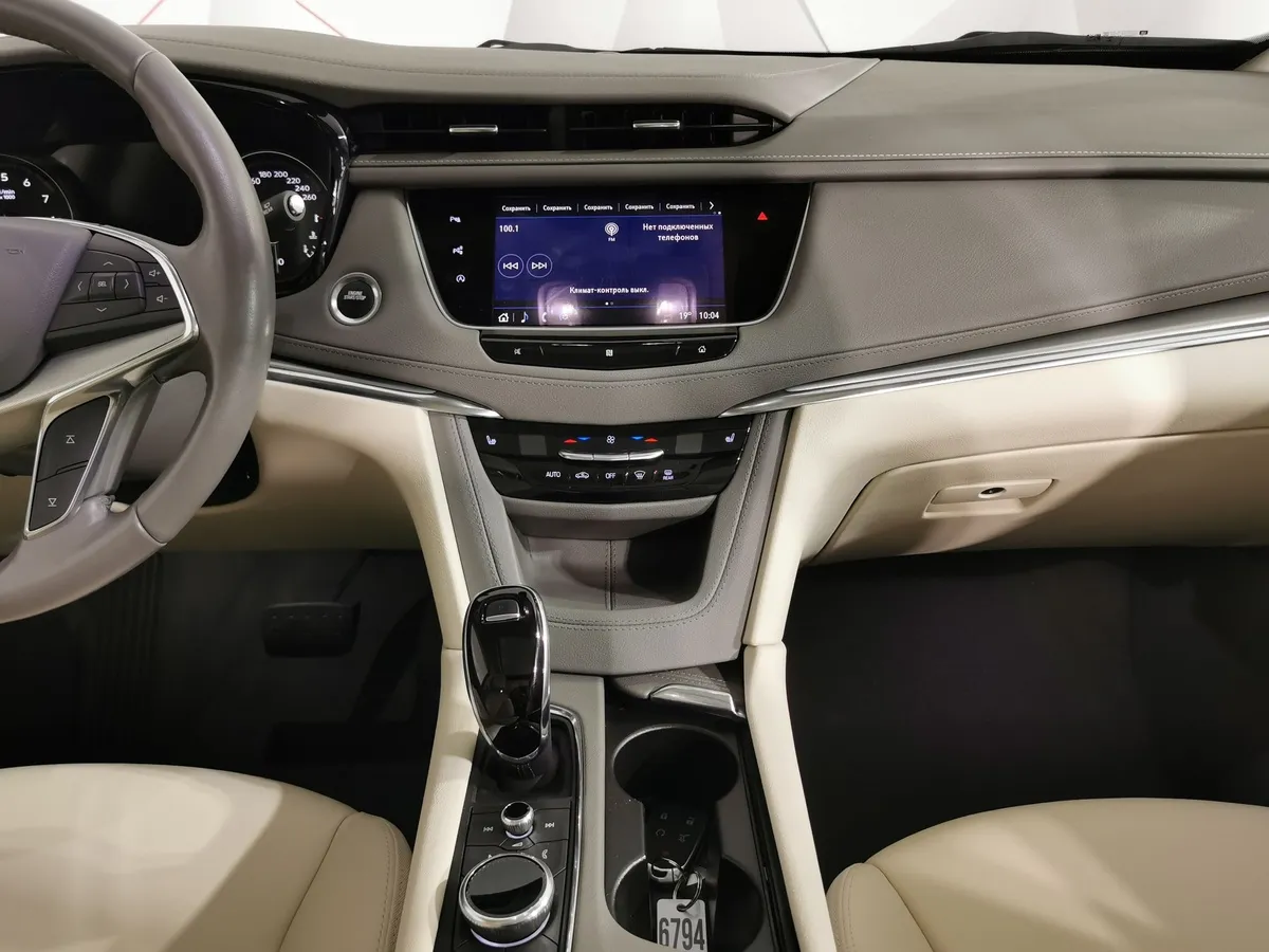 Cadillac XT5 2.0T АТ AWD (200 л.с.) Premium Luxury Черный в АВИЛОН. Слайд №14