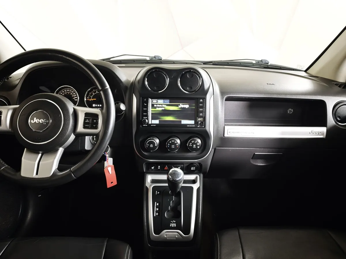 Jeep Compass 2.4 AT AWD (170 л.с.) Limited Белый в АВИЛОН. Слайд №13