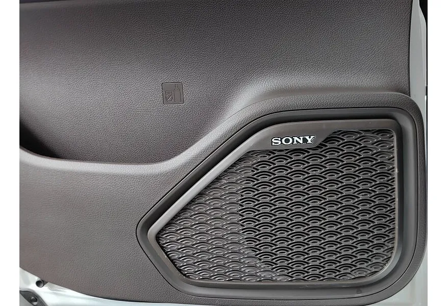 Chery Tiggo 8 Pro Max 2.0 AMT AWD (197 л.с.) Ultimate Белый в АВИЛОН. Слайд №25