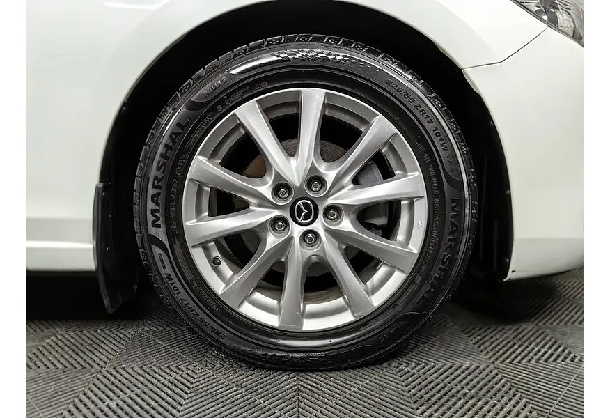 Mazda 6 2.0 SKYACTIV-G AT (150 л.с.) Active Белый в АВИЛОН. Слайд №9