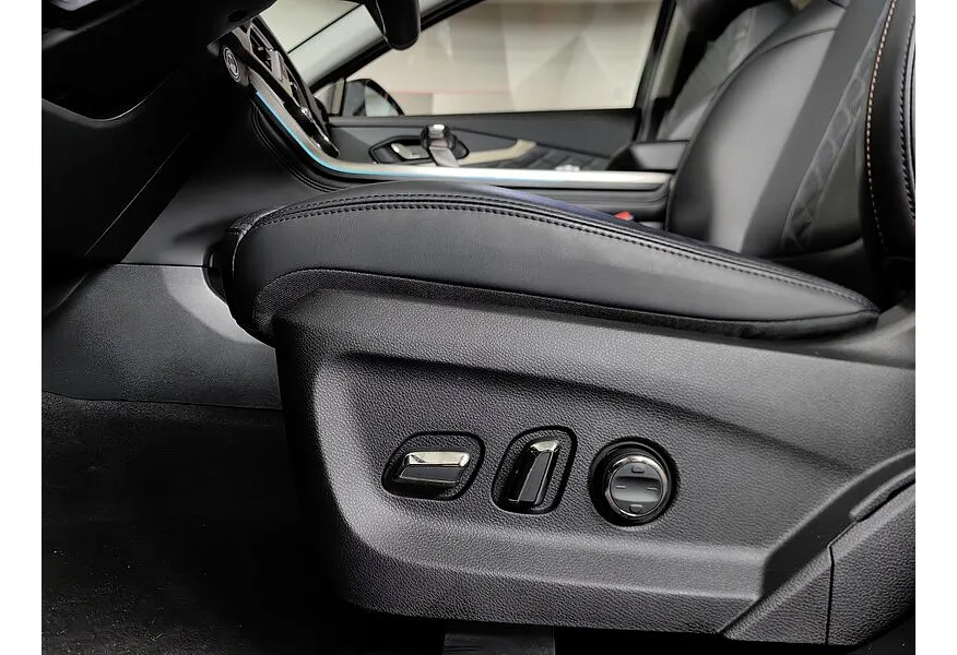 EXEED TXL 2.0 DCT7 AWD (197 л.с.) Sport Edition Черный в АВИЛОН. Слайд №22