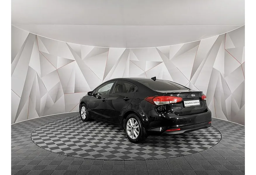 Kia Cerato 2.0 AT (150 л.с.) Черный в АВИЛОН. Слайд №4