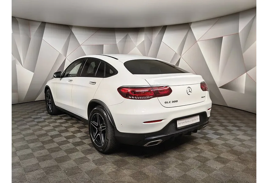 Mercedes-Benz GLC Купе 300 9G-TRONIC 4MATIC (249 л.с.) Sport Белый в АВИЛОН. Слайд №4