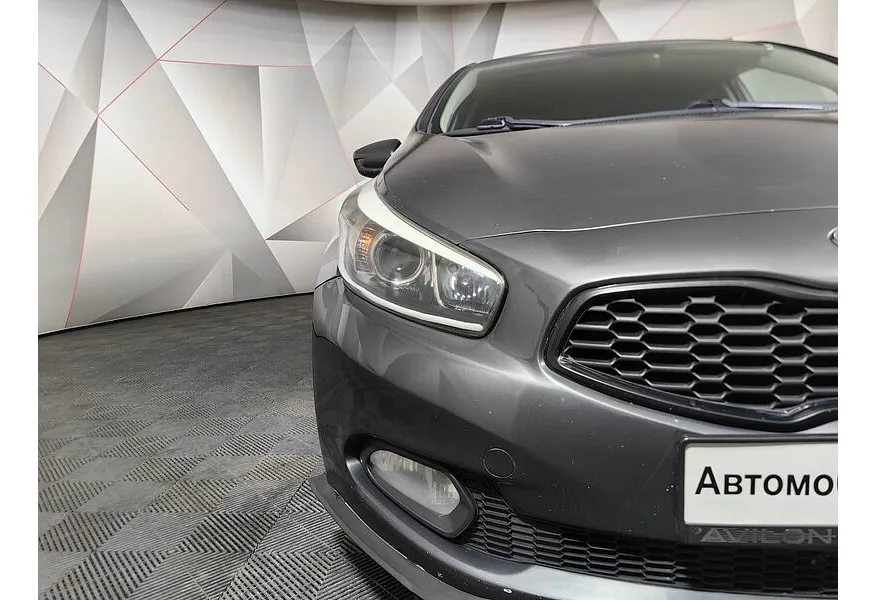 Kia Ceed 1.6 AT (129 л.с.) Серый в АВИЛОН. Слайд №10
