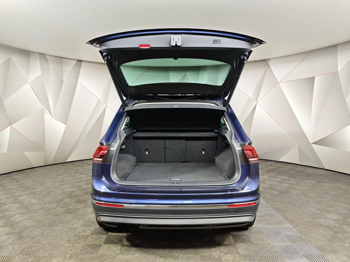 Volkswagen Tiguan 1.4 TSI 4Motion DSG (150 л.с.) Highline Синий в АВИЛОН. Слайд №11