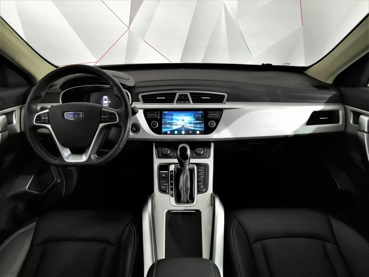 Geely Atlas 2.4 AT AWD (148 л.с.) Серый в АВИЛОН. Слайд №13