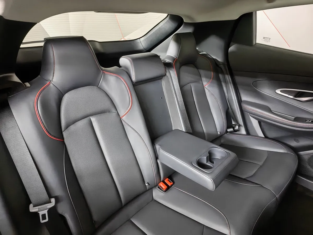 Changan UNI-T 1.5T 7DCT (181 л.с.) Tech Серый в АВИЛОН. Слайд №17