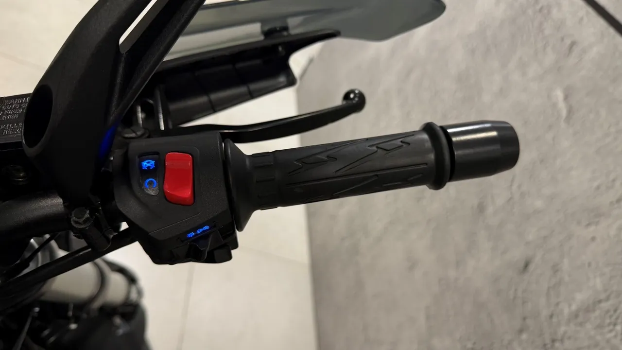 BAJAJ Dominar 400 400 см³ (40 л.с.) 400 Черный в АВИЛОН. Слайд №7