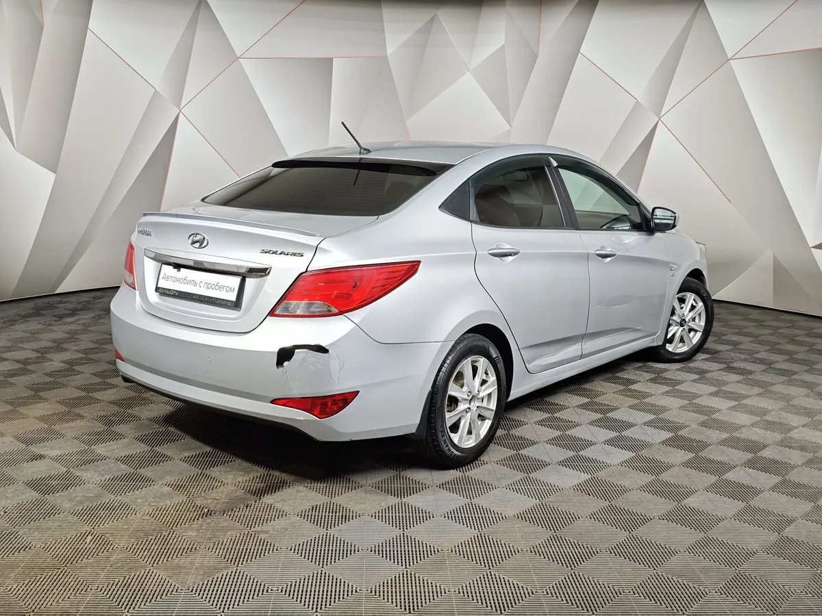 Hyundai Solaris 1.6 AT (123 л.с.) Elegance Серый в АВИЛОН. Слайд №2