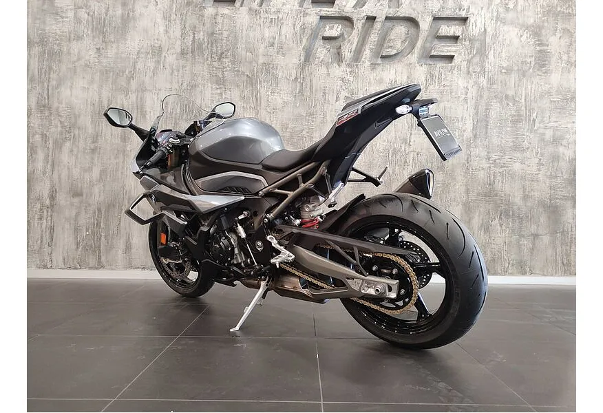 АВИЛОН - BMW Motorrad S 1000 RR S 1000 RR 999 см³ (207) 999 Серый - slide 4