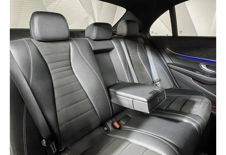Mercedes-Benz E-Класс E 200 4MATIC 9G-TRONIC (184 л.с.) Sport Plus Коричневый в АВИЛОН. Слайд №16