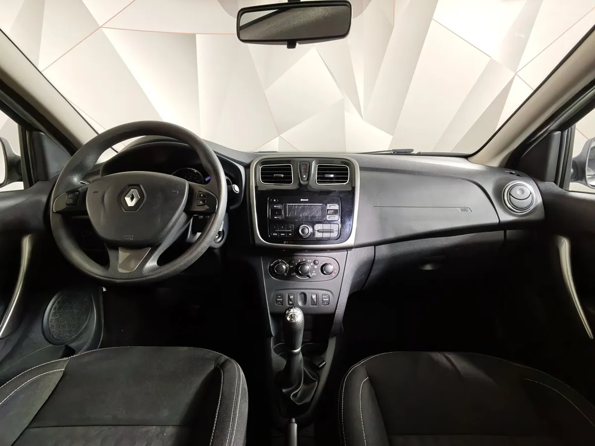 Renault Logan 1.6 MT (87 л.с.) Белый в АВИЛОН. Слайд №13