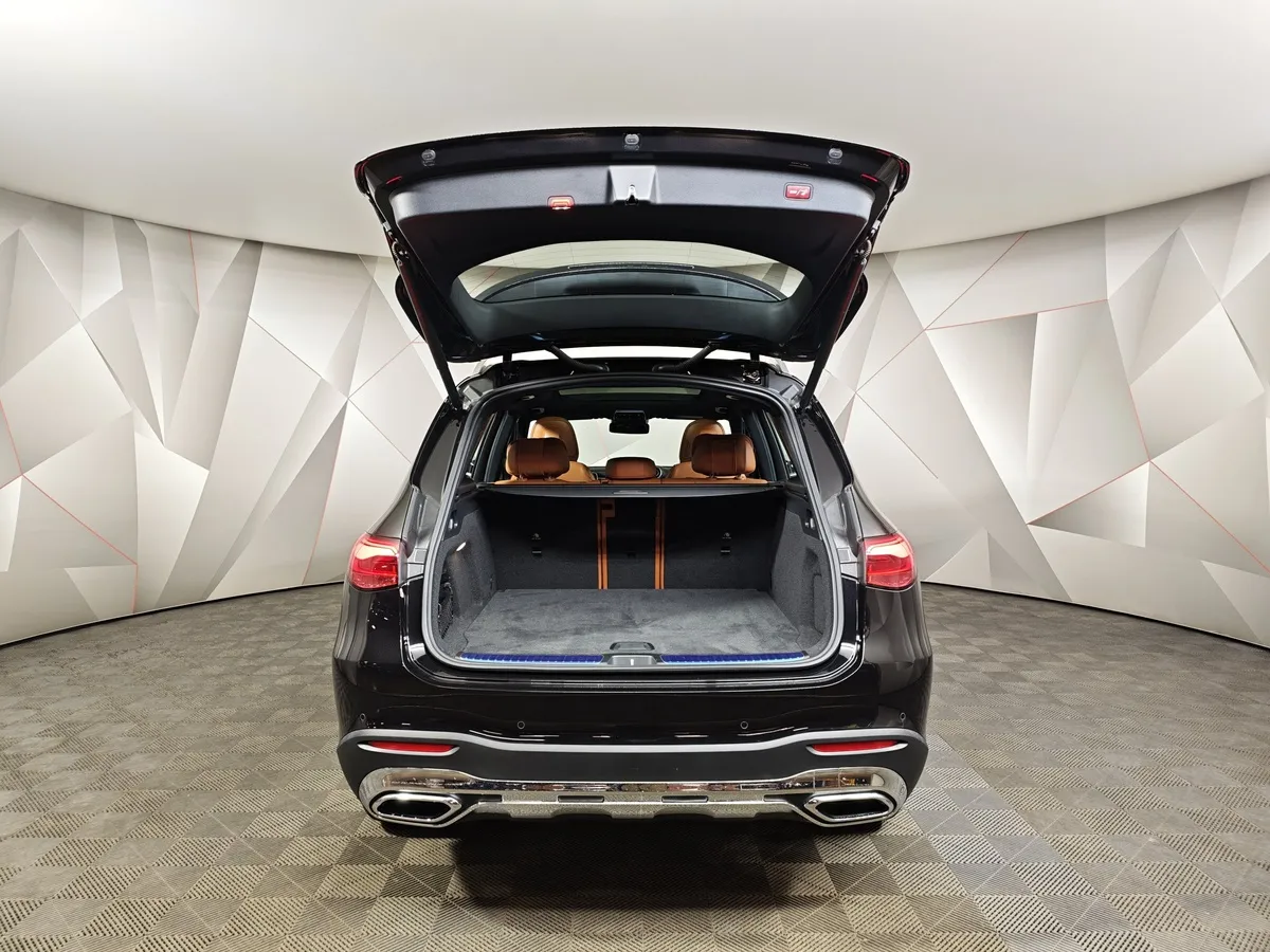 Mercedes-Benz GLC 260 L 9G-TRONIC 4MATIC (204 л.с.) Luxury Черный в АВИЛОН. Слайд №12