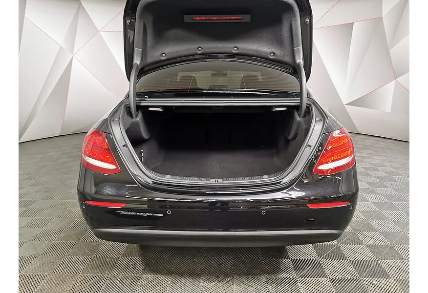 АВИЛОН - Mercedes-Benz E-Класс E 200 9G-TRONIC (197 л.с.) Premium (Локальная сборка) Черный - slide 18