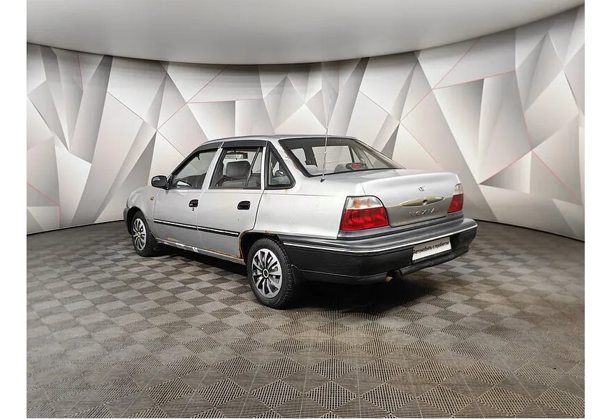 Daewoo Nexia 1.5 MT (75 л.с.) Серебристый в АВИЛОН. Слайд №4