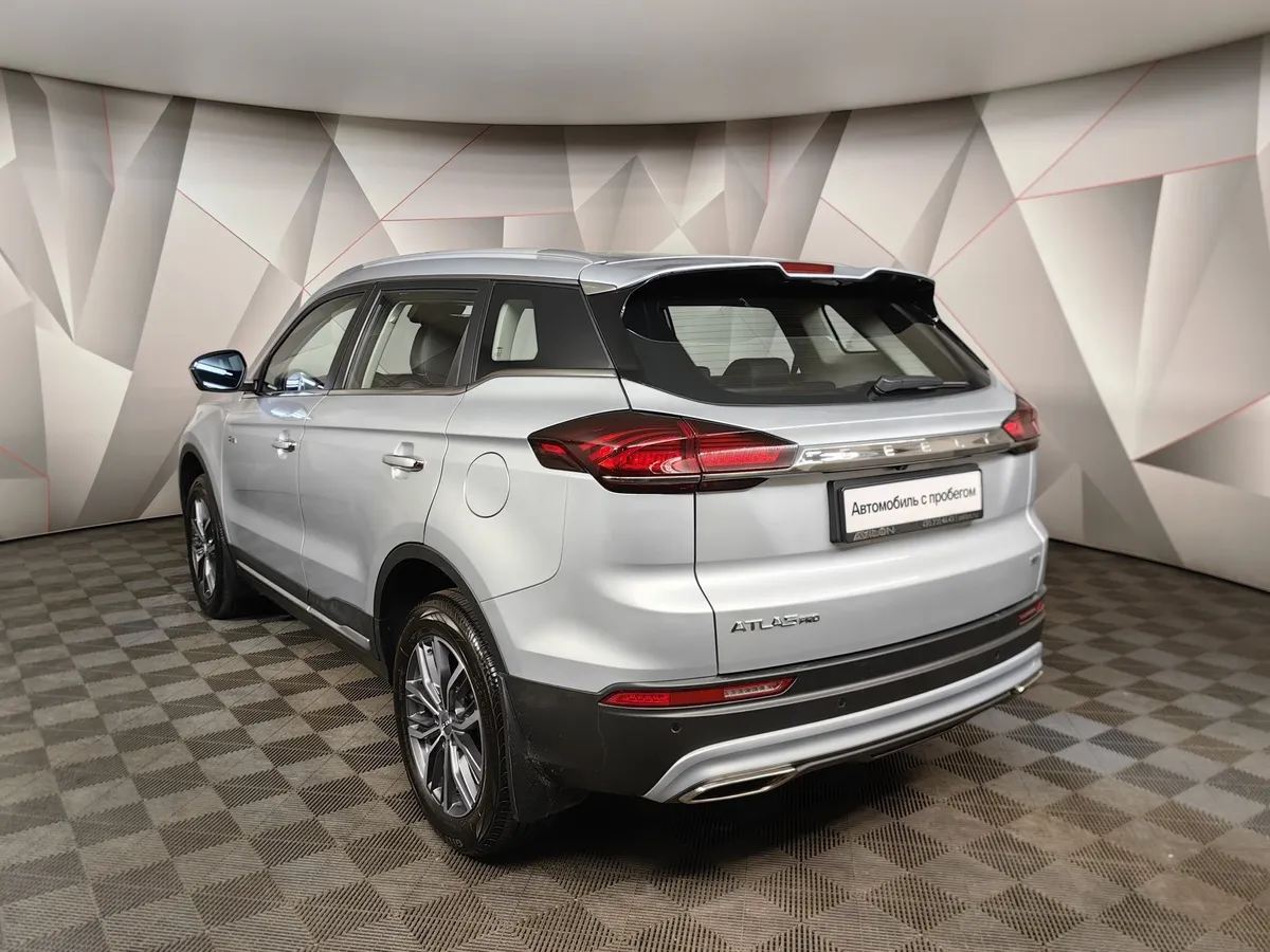 Geely Atlas Pro 1.5T 7DCT AWD (177 л.с.) Flagship Серый в АВИЛОН. Слайд №4