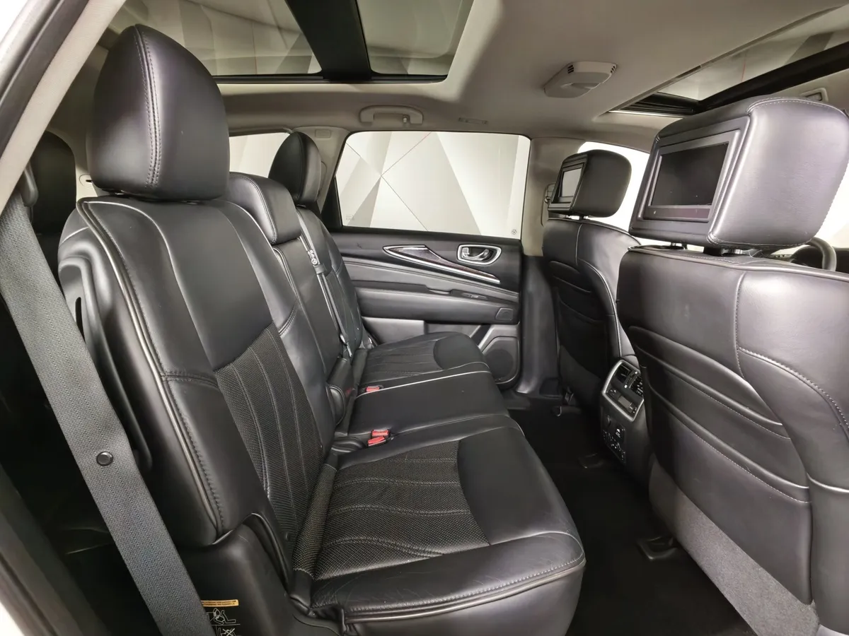 Infiniti JX-Series JX35 CVT AWD (262 л.с.) Белый в АВИЛОН. Слайд №15