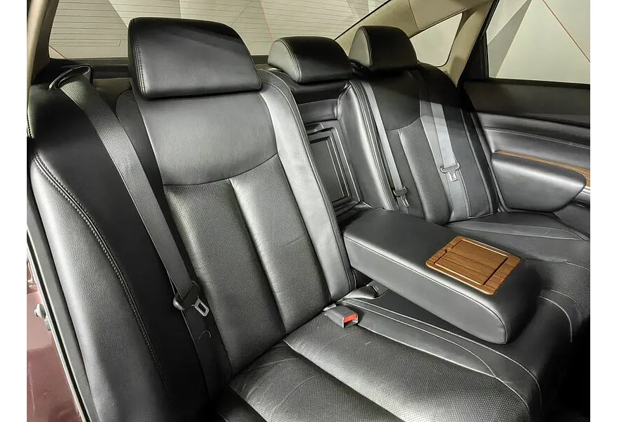 Nissan Teana 2.5 Xtronic AWD (167 л.с.) Красный в АВИЛОН. Слайд №16